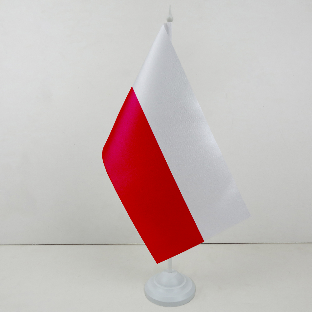 Прапорець Польщі на пластиковій підставці